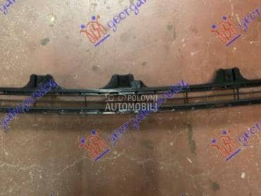 CENTRALNA RESETKA za Toyota Land Cruiser od 2013. do 2017. god.