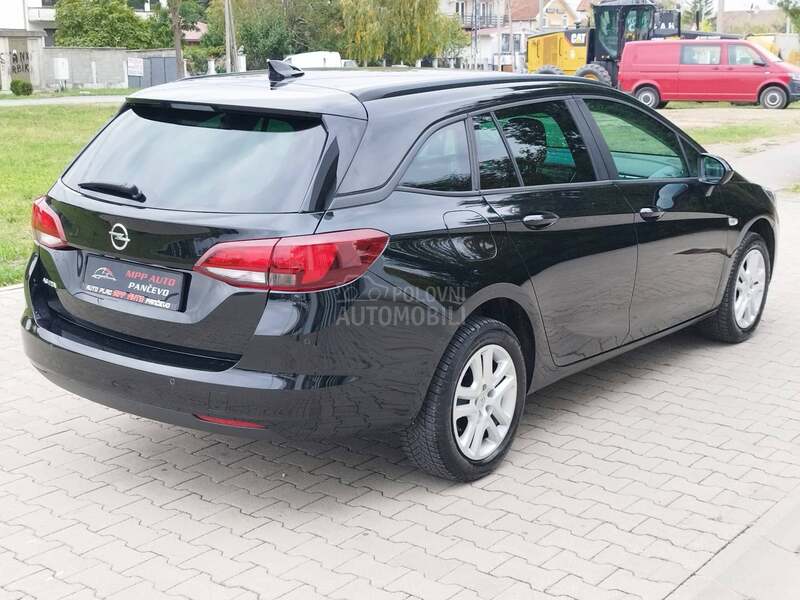 Opel Astra K 1.4 CNG/BNZ ELEGANCE