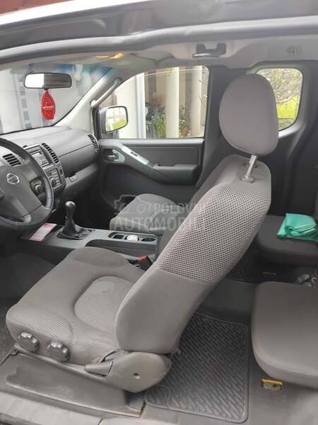 Nissan Navara 