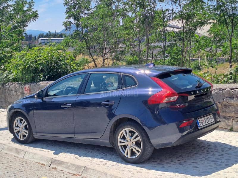 Volvo V40 D2 1.6