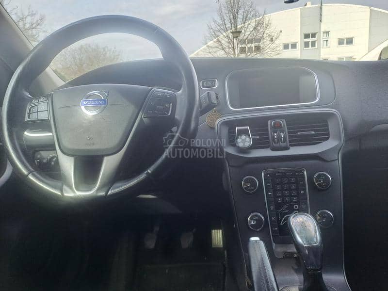 Volvo V40 D2 1.6