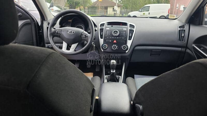 Kia cee`d 1.6 CRDI