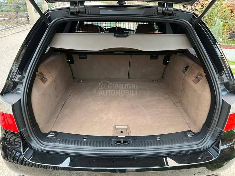 BMW 530  BMW 530