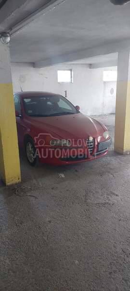 Alfa Romeo 147 1.6 Ts