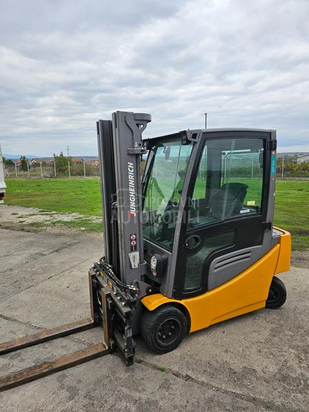 Jungheinrich EFG 320