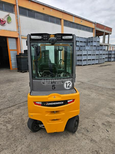 Jungheinrich EFG 320