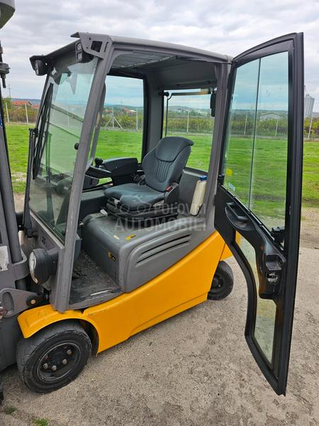 Jungheinrich EFG 320