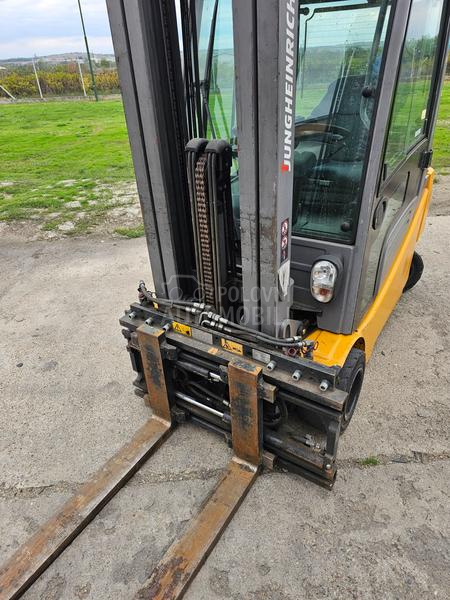 Jungheinrich EFG 320