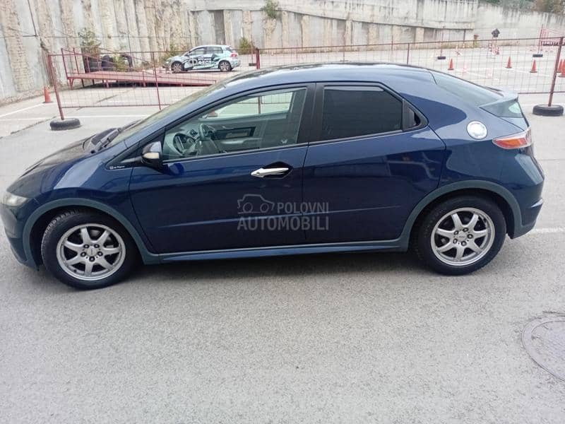 Honda Civic 1.8 Vtec i-SHIFT