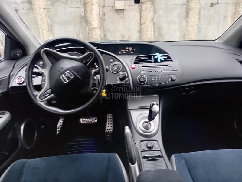 Honda Civic 1.8 Vtec i-SHIFT