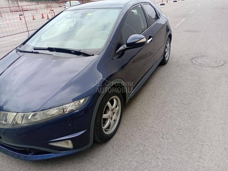 Honda Civic 1.8 Vtec i-SHIFT