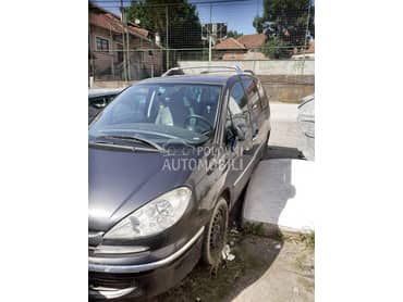 Peugeot 807 2.2 HDI