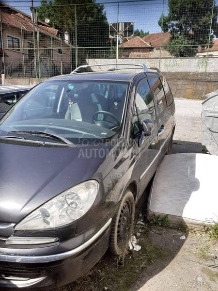 Peugeot 807 2.2 HDI