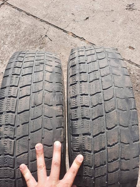 Vredestein 215/75 R16 Sve sezone