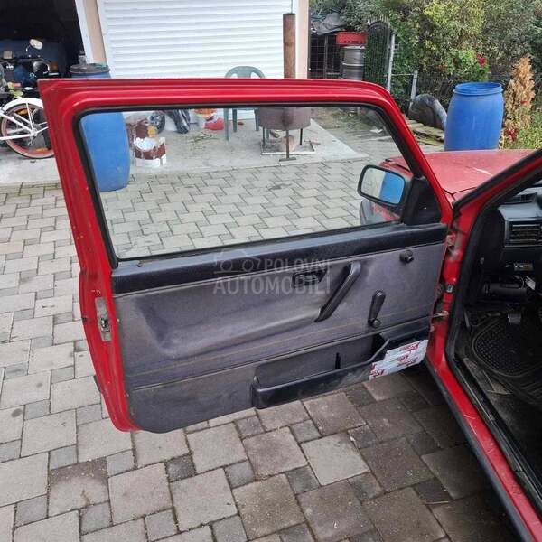 Volkswagen Golf 2 GTI