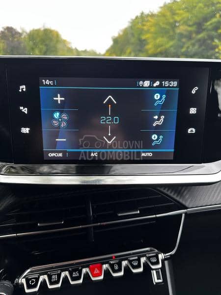 Peugeot 2008 2008 1,5 BlueHDI Peugeot 2008 2008 1,5 BlueHDI
