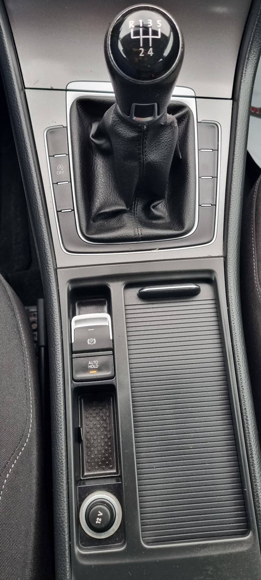 Volkswagen Golf 7 TDI  K.A.O   N.O.V