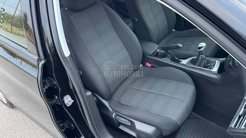 Peugeot 308 1.6 HDI/ACTIVE/CH