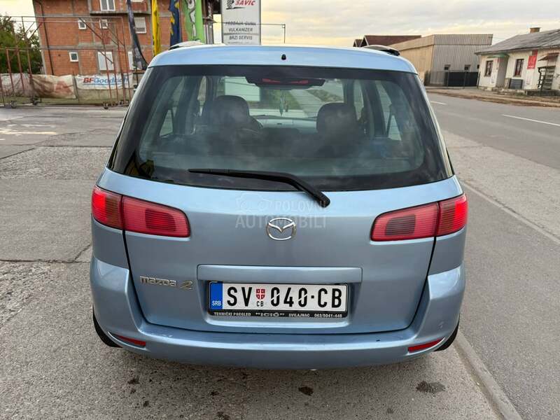 Mazda 2 1.2i