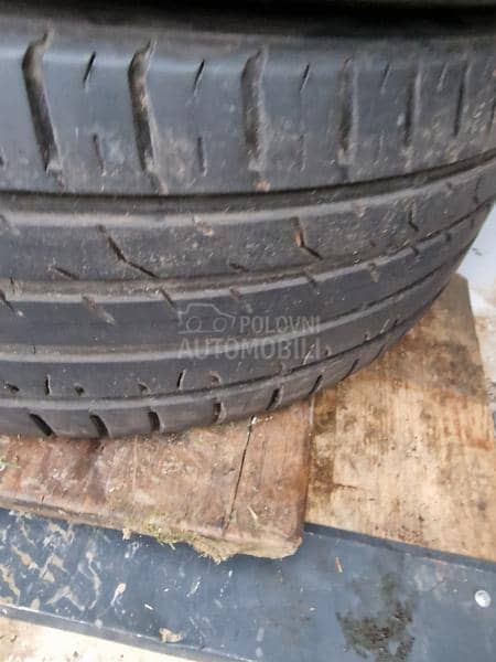 Kumho 245/45 R20 Letnja