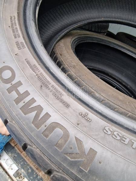 Kumho 245/45 R20 Letnja