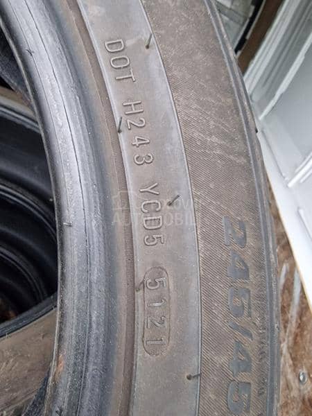 Kumho 245/45 R20 Letnja