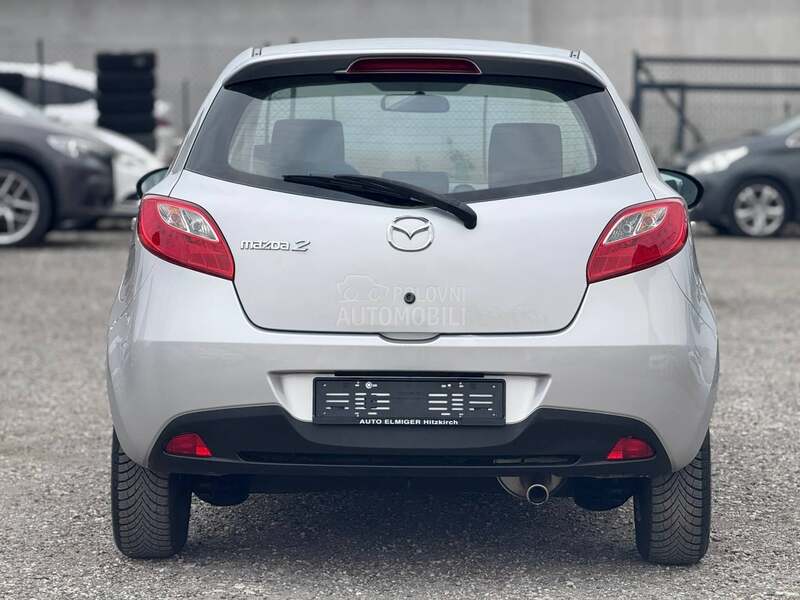 Mazda 2 1.5 SPORT SWlSS
