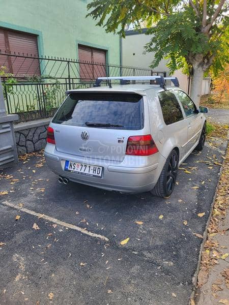 Volkswagen Golf 4 GTI.  T  230PS AM.