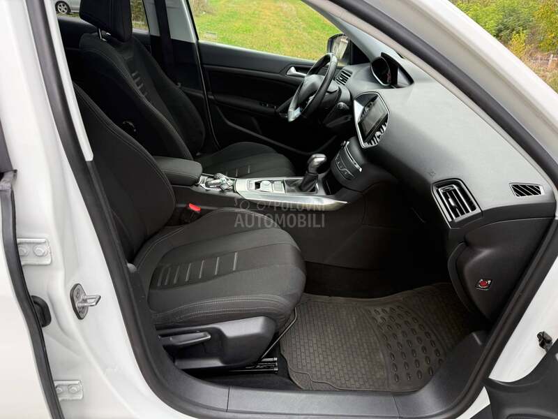 Peugeot 308 P.A.N.O.R.A.M.A