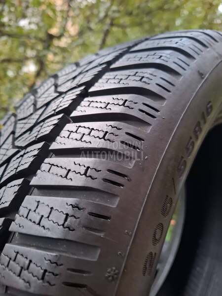 Dunlop 205/55 R16 Zimska