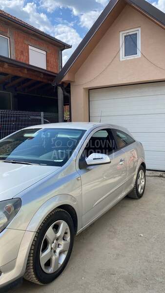 Opel Astra H 1.6