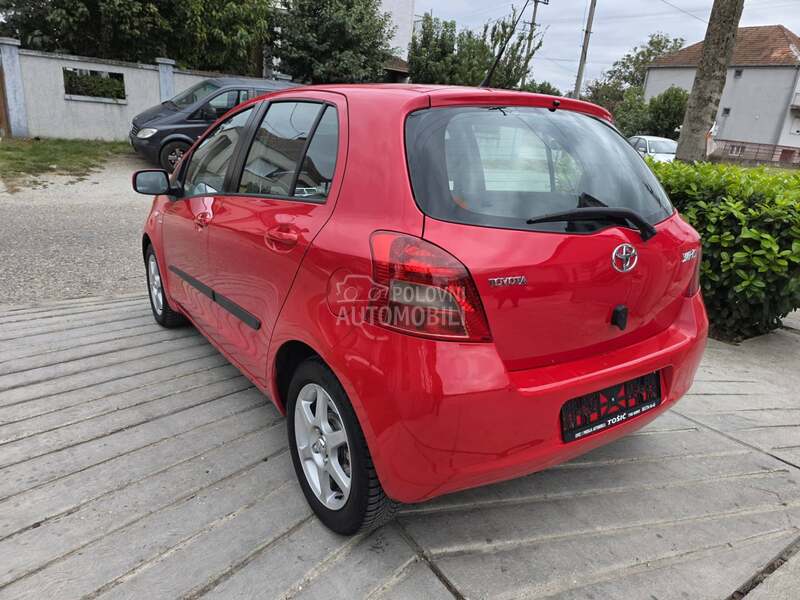 Toyota Yaris 