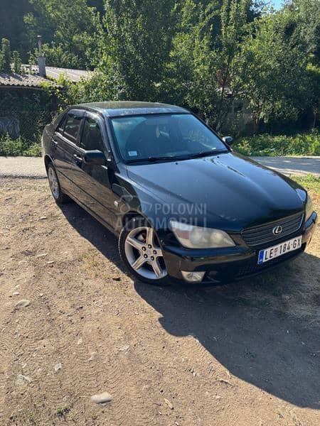 Lexus IS 200 2.0 1gfe