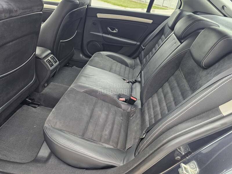 Renault Laguna 