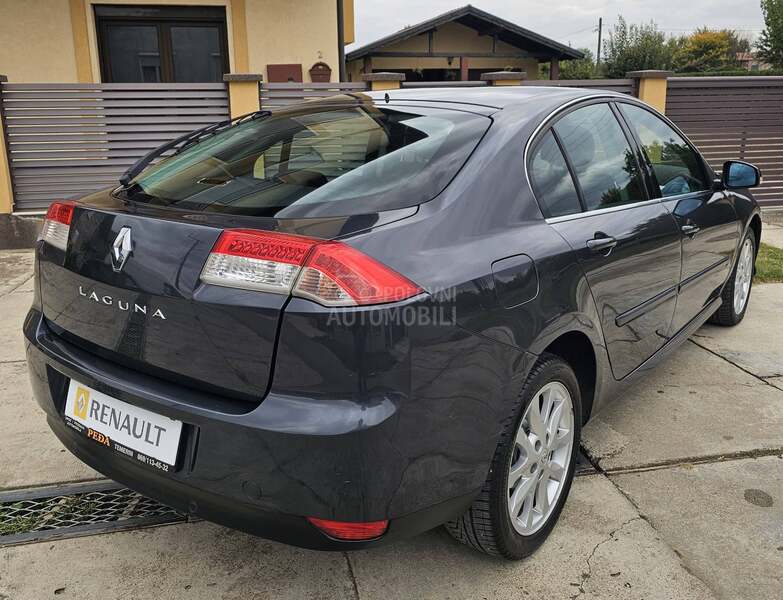 Renault Laguna 