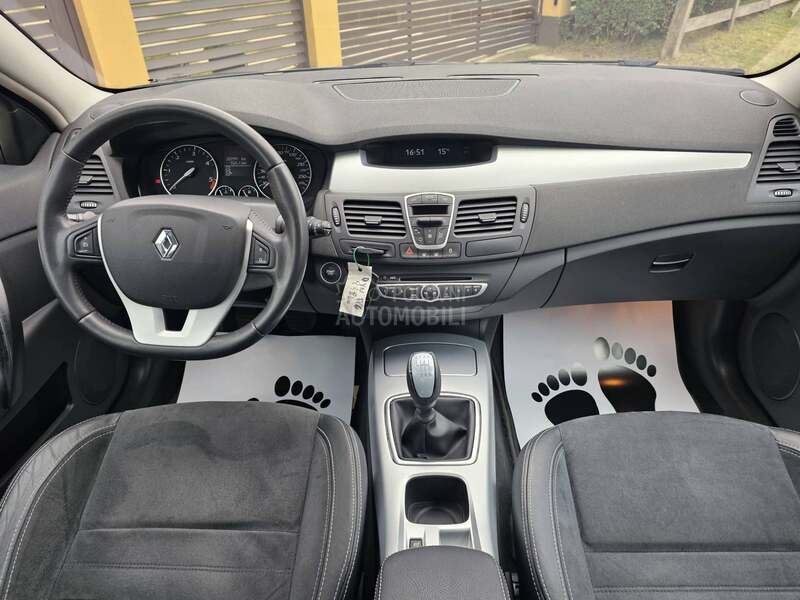 Renault Laguna 