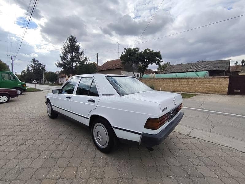 Mercedes Benz 190 190 D