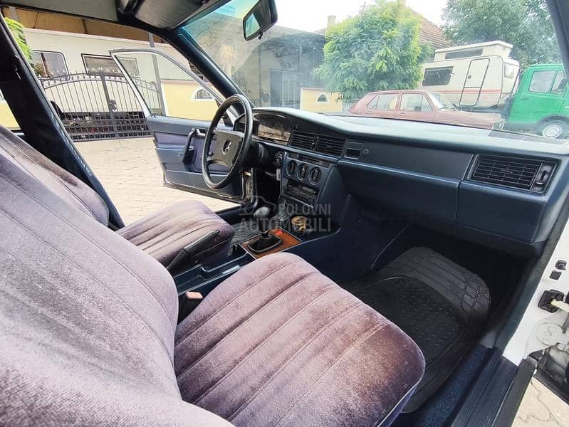 Mercedes Benz 190 190 D