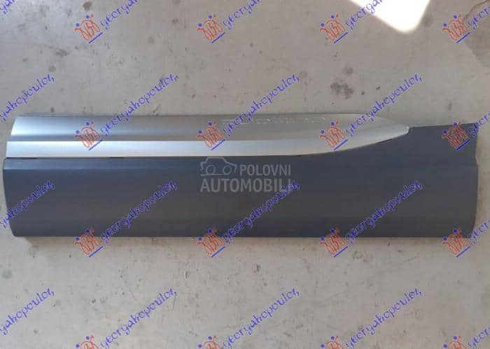 LAJSNA ZADNJIH VRATA...