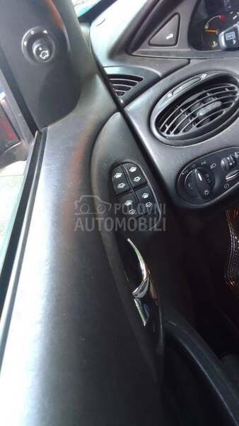 Ford Focus 1.8 TDCl Ghia