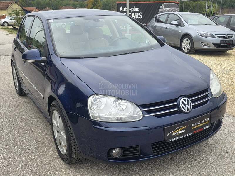Volkswagen Golf 5 1.4 FSI