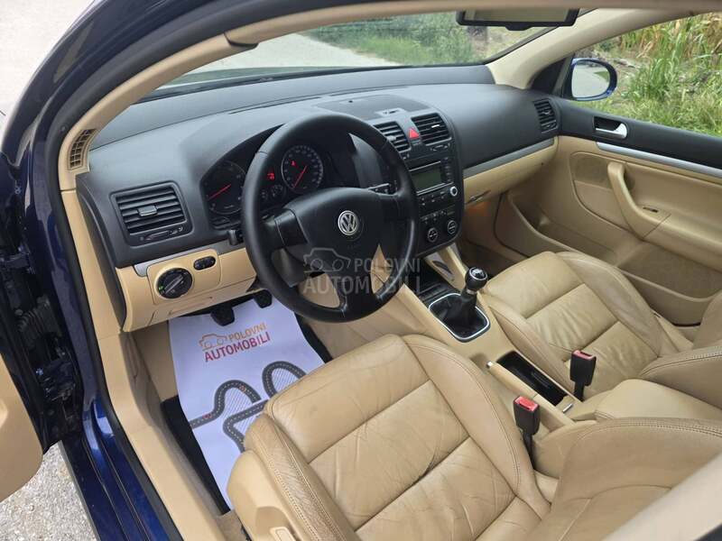 Volkswagen Golf 5 1.4 FSI