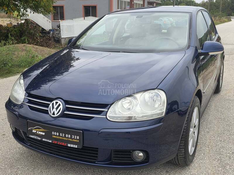 Volkswagen Golf 5 1.4 FSI