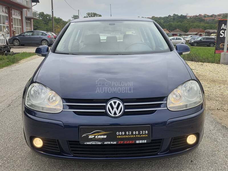 Volkswagen Golf 5 1.4 FSI