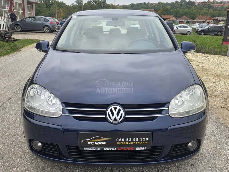 Volkswagen Golf 5 1.4 FSI