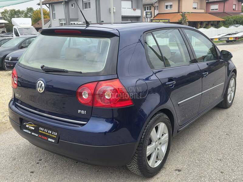 Volkswagen Golf 5 1.4 FSI