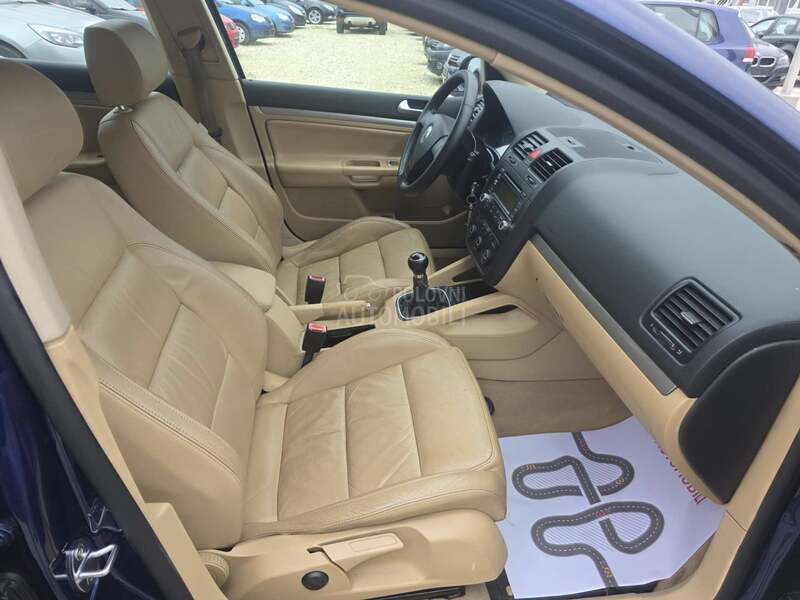 Volkswagen Golf 5 1.4 FSI