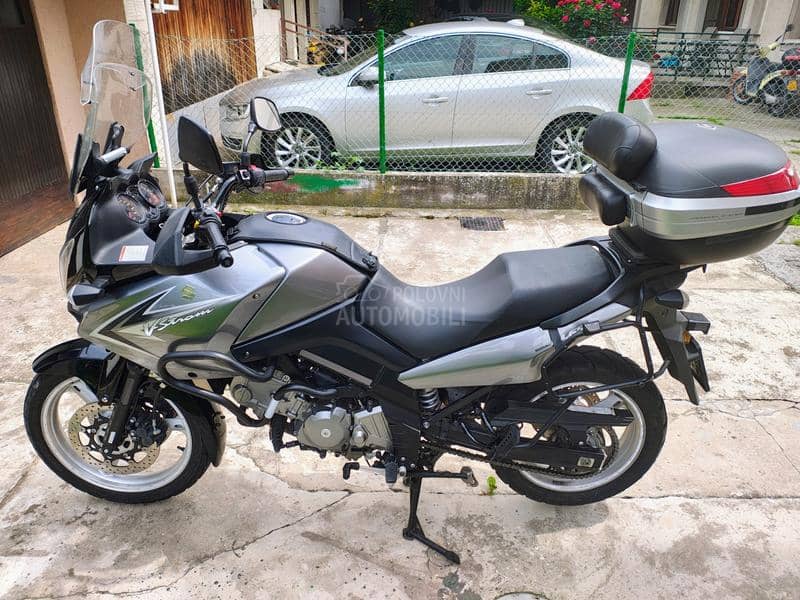 Suzuki V Strom