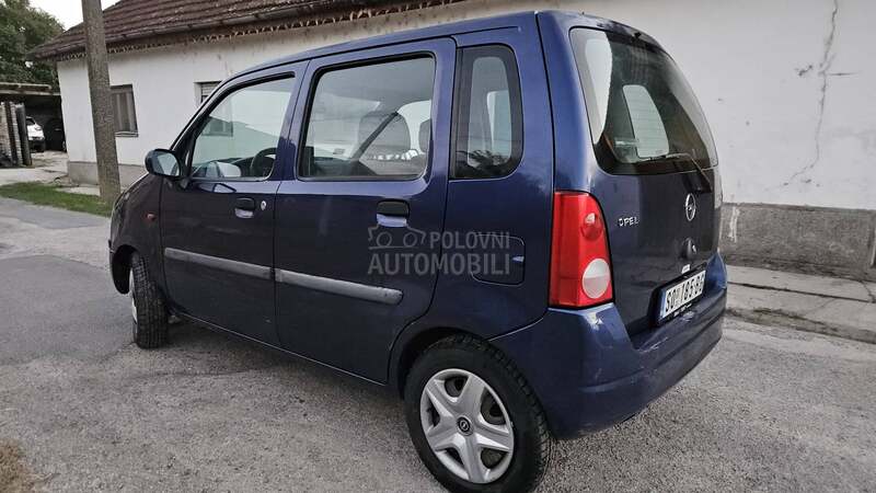 Opel Agila 
