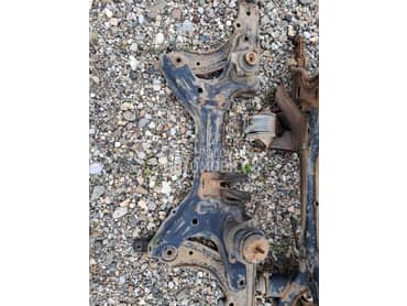 Razni delovi za Volkswagen Golf 2, Golf 3, Passat B3 ... od 1984. do 1998. god.